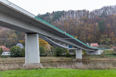 Brücke der B 172 in Bad Schandau über die Elbe